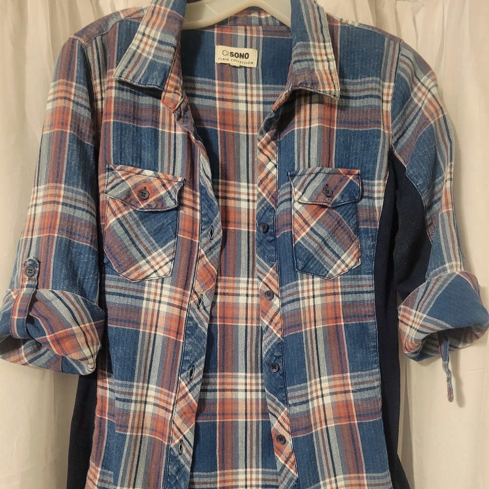 NWOT Plaid button up